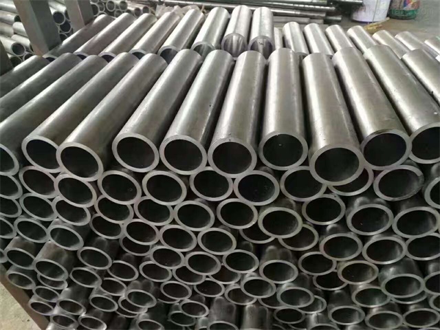 察哈尔右翼前20#察哈尔右翼前察哈尔右翼前无缝钢管 冷拔精密 20#无缝管公差精度高